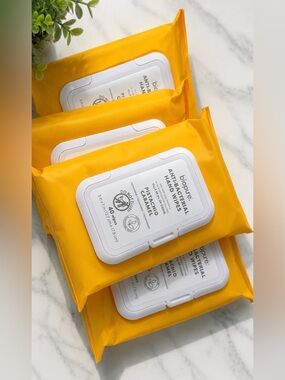 bpure Pistachio Caramel Antibacterial Hand Wipes